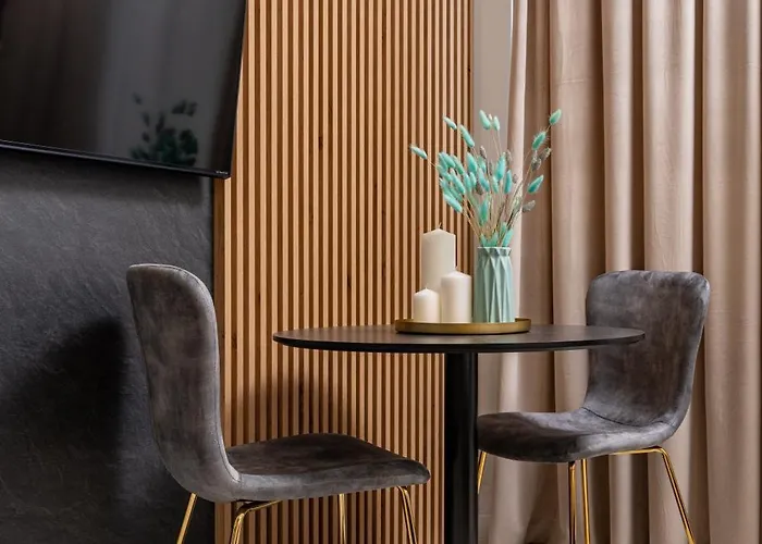 Апартаменти Ultracentral High-end With Balcony *